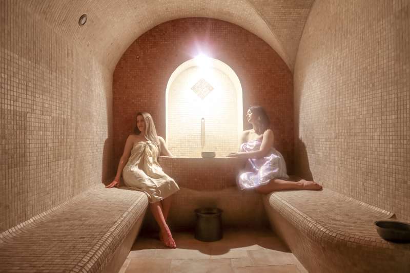 Hammam reserve aux femmes Paris haut de gamme